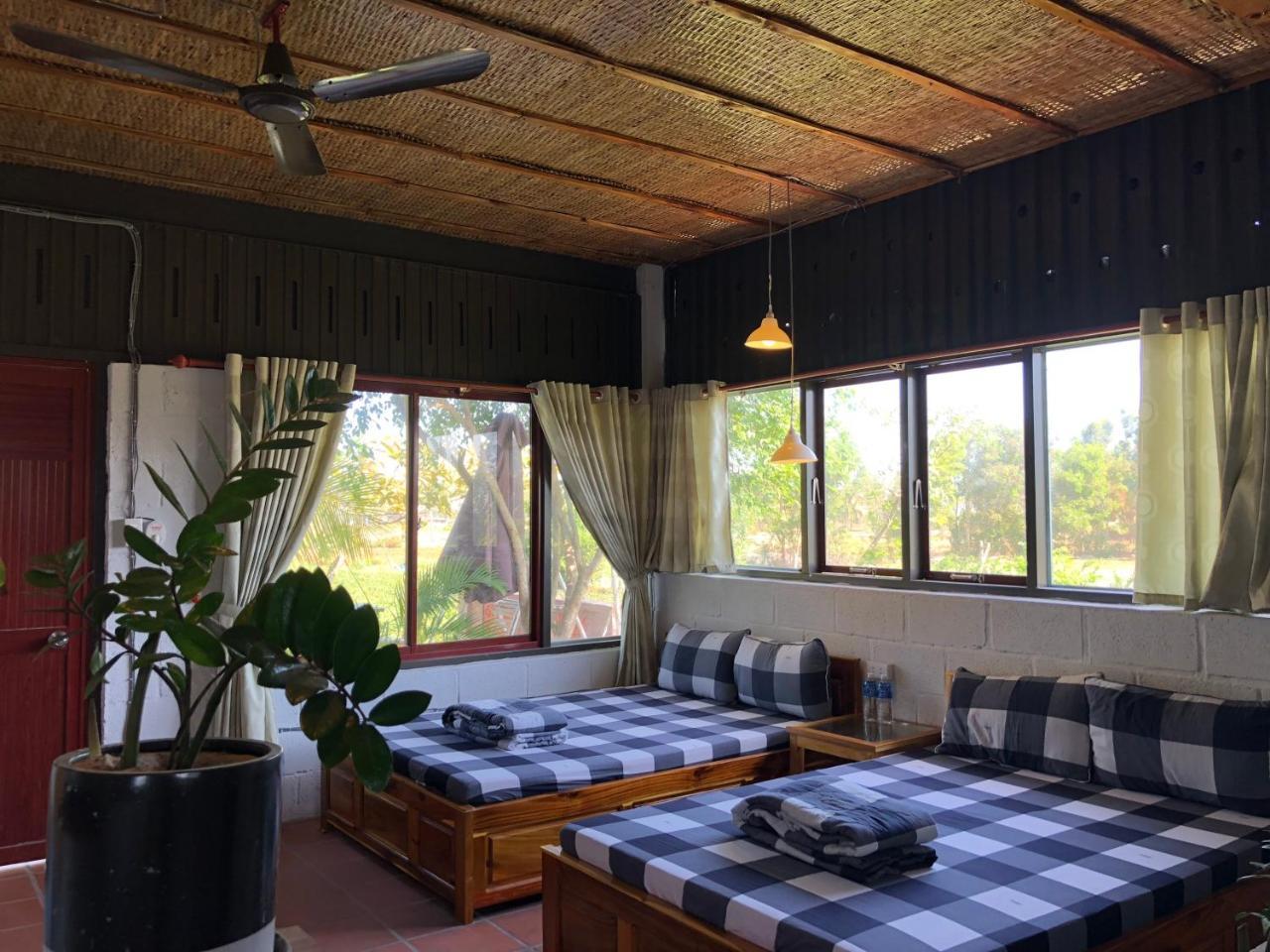 Lagi Farmstay Exterior foto